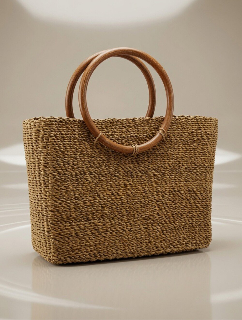 Tan Straw Unbranded Picnic Clutch